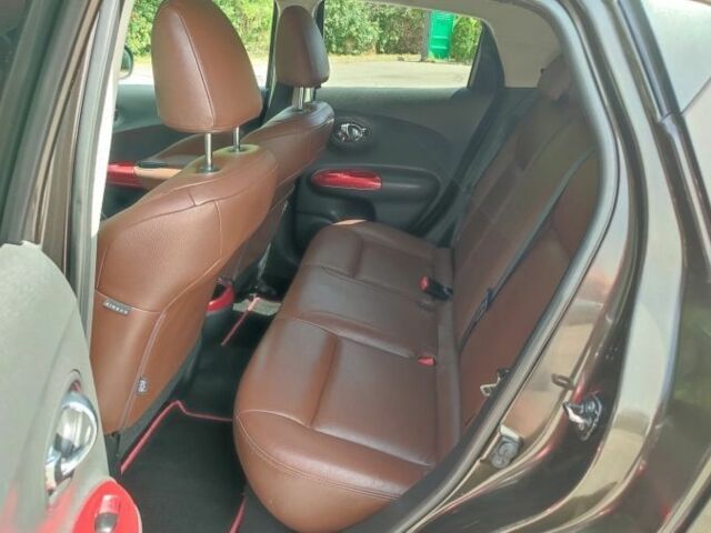 Коричневый Ниссан Жук, объемом двигателя 1.6 л и пробегом 170 тыс. км за 7200 $, фото 20 на Automoto.ua