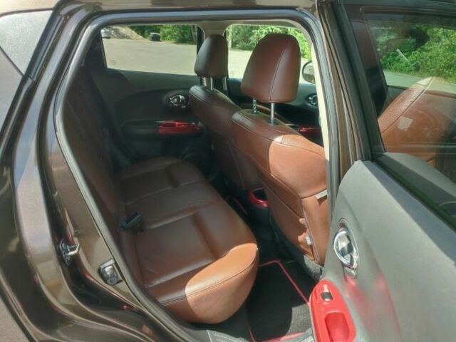 Коричневый Ниссан Жук, объемом двигателя 1.6 л и пробегом 170 тыс. км за 7200 $, фото 14 на Automoto.ua