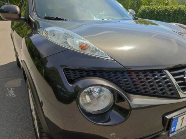 Коричневый Ниссан Жук, объемом двигателя 1.6 л и пробегом 170 тыс. км за 7200 $, фото 1 на Automoto.ua