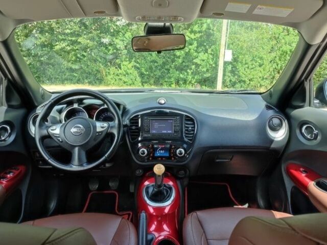 Коричневый Ниссан Жук, объемом двигателя 1.6 л и пробегом 170 тыс. км за 7200 $, фото 9 на Automoto.ua