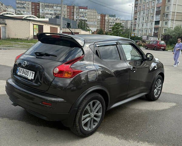Коричневый Ниссан Жук, объемом двигателя 1.62 л и пробегом 108 тыс. км за 11000 $, фото 3 на Automoto.ua