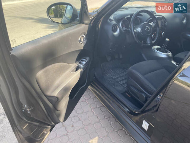 Коричневый Ниссан Жук, объемом двигателя 1.5 л и пробегом 235 тыс. км за 9100 $, фото 13 на Automoto.ua