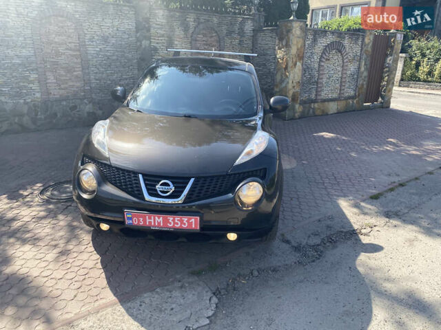 Коричневый Ниссан Жук, объемом двигателя 1.5 л и пробегом 235 тыс. км за 9100 $, фото 3 на Automoto.ua