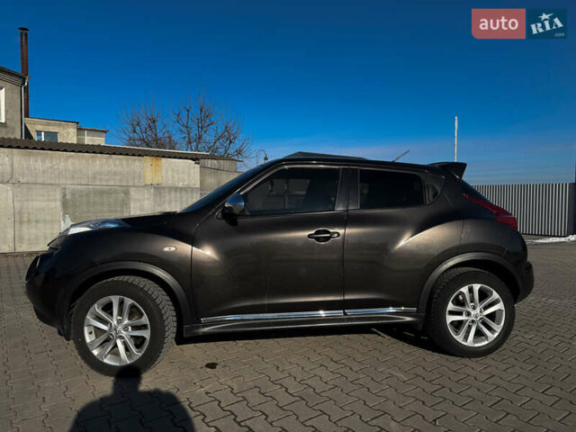 Коричневый Ниссан Жук, объемом двигателя 1.6 л и пробегом 224 тыс. км за 8499 $, фото 5 на Automoto.ua