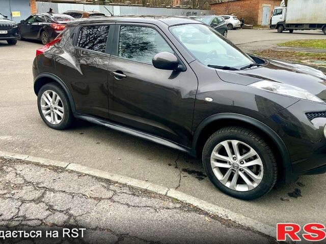 Коричневый Ниссан Жук, объемом двигателя 1.6 л и пробегом 130 тыс. км за 9500 $, фото 5 на Automoto.ua