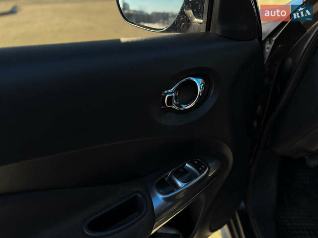 Коричневый Ниссан Жук, объемом двигателя 1.6 л и пробегом 224 тыс. км за 8499 $, фото 12 на Automoto.ua