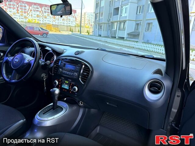 Коричневий Ніссан Жук, об'ємом двигуна 1.6 л та пробігом 123 тис. км за 10800 $, фото 4 на Automoto.ua