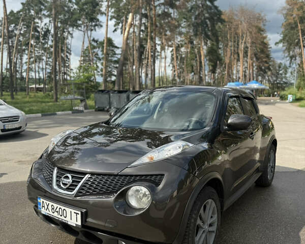 Коричневый Ниссан Жук, объемом двигателя 1.62 л и пробегом 108 тыс. км за 11000 $, фото 6 на Automoto.ua