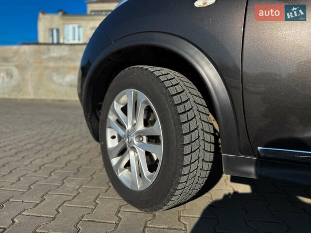 Коричневый Ниссан Жук, объемом двигателя 1.6 л и пробегом 224 тыс. км за 8499 $, фото 4 на Automoto.ua