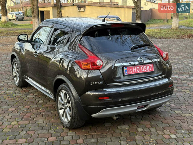 Коричневый Ниссан Жук, объемом двигателя 1.6 л и пробегом 158 тыс. км за 11400 $, фото 13 на Automoto.ua