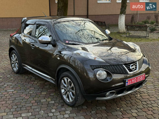Коричневый Ниссан Жук, объемом двигателя 1.6 л и пробегом 158 тыс. км за 11400 $, фото 3 на Automoto.ua