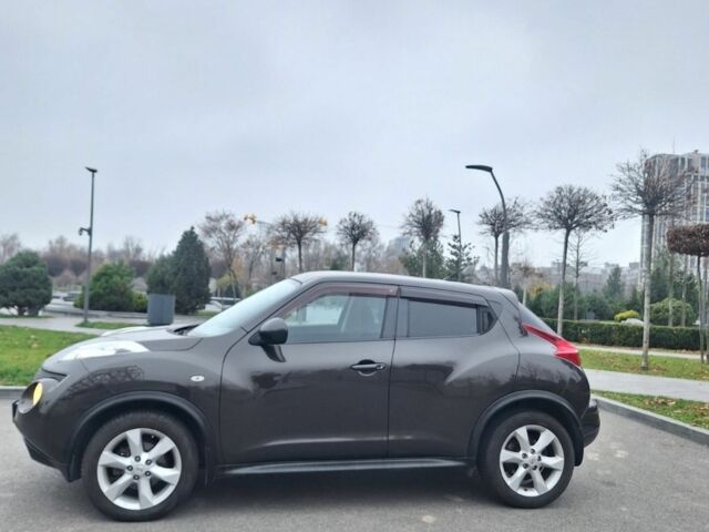 Коричневый Ниссан Жук, объемом двигателя 1.6 л и пробегом 144 тыс. км за 10500 $, фото 6 на Automoto.ua