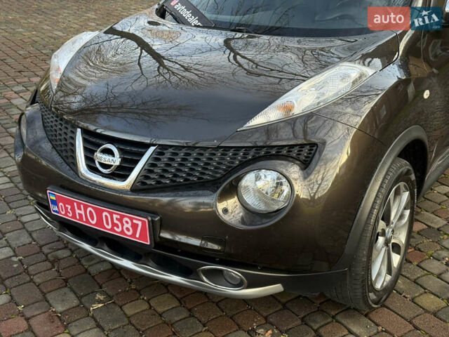Коричневый Ниссан Жук, объемом двигателя 1.6 л и пробегом 158 тыс. км за 11400 $, фото 8 на Automoto.ua