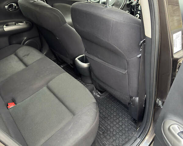 Коричневий Ніссан Жук, об'ємом двигуна 1.6 л та пробігом 139 тис. км за 7699 $, фото 10 на Automoto.ua