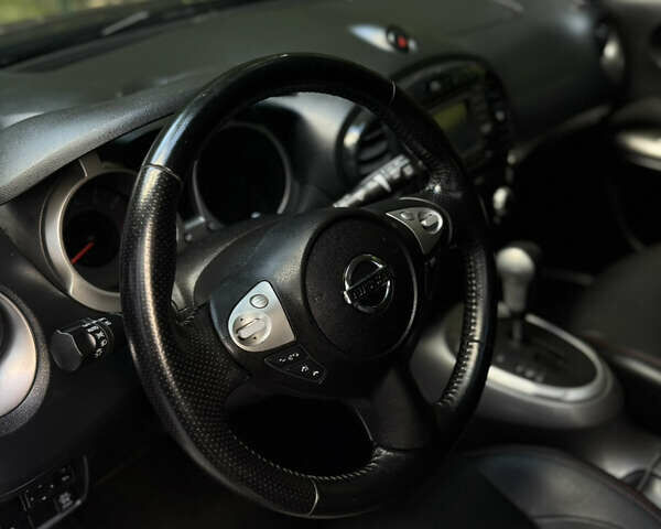 Коричневый Ниссан Жук, объемом двигателя 1.62 л и пробегом 230 тыс. км за 10300 $, фото 36 на Automoto.ua