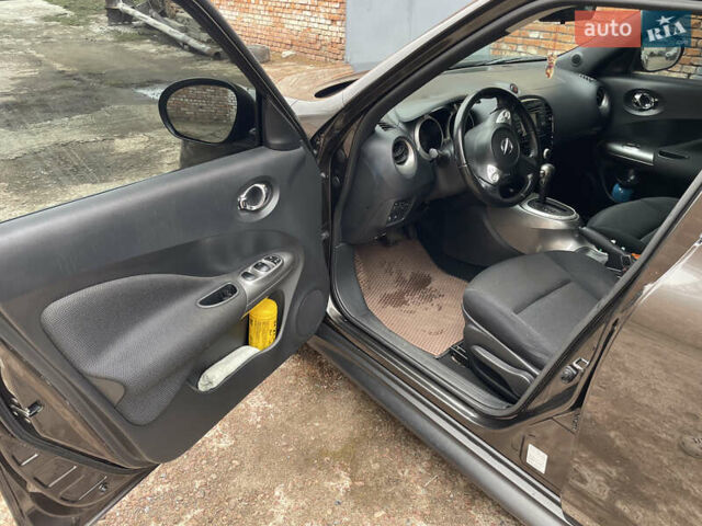 Коричневый Ниссан Жук, объемом двигателя 1.6 л и пробегом 105 тыс. км за 11000 $, фото 7 на Automoto.ua