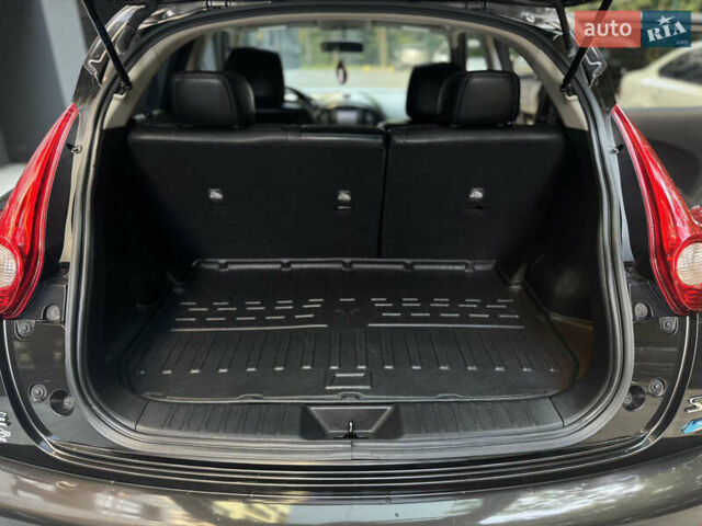 Коричневый Ниссан Жук, объемом двигателя 1.62 л и пробегом 230 тыс. км за 10300 $, фото 26 на Automoto.ua