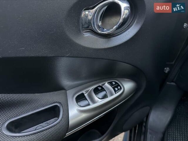 Коричневий Ніссан Жук, об'ємом двигуна 1.6 л та пробігом 133 тис. км за 10500 $, фото 9 на Automoto.ua