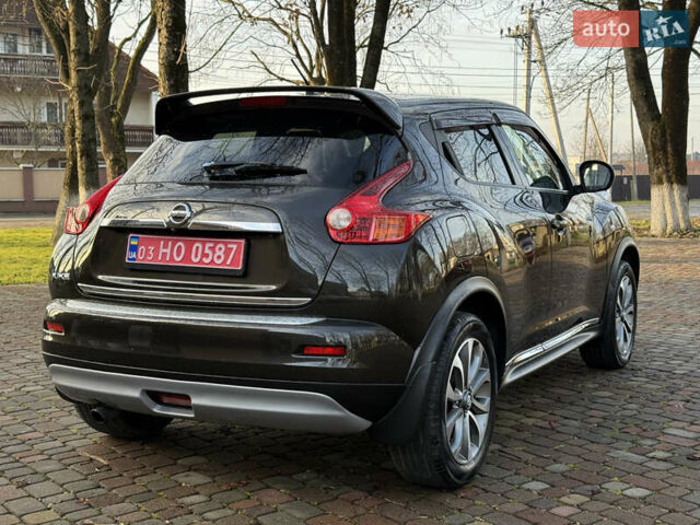 Коричневый Ниссан Жук, объемом двигателя 1.6 л и пробегом 158 тыс. км за 11400 $, фото 19 на Automoto.ua