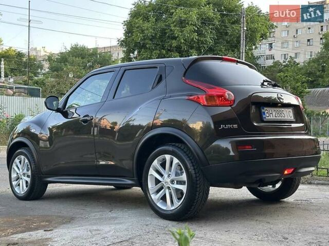 Коричневый Ниссан Жук, объемом двигателя 1.6 л и пробегом 120 тыс. км за 11800 $, фото 14 на Automoto.ua