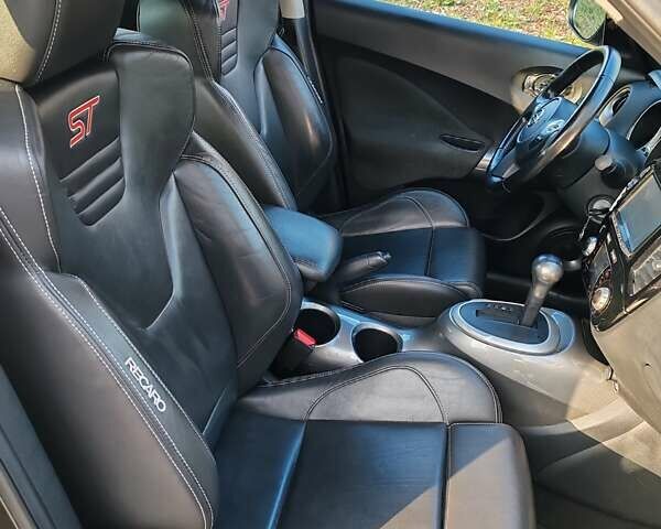 Коричневый Ниссан Жук, объемом двигателя 1.6 л и пробегом 92 тыс. км за 13700 $, фото 5 на Automoto.ua