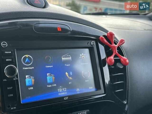Коричневый Ниссан Жук, объемом двигателя 1.6 л и пробегом 120 тыс. км за 11800 $, фото 117 на Automoto.ua