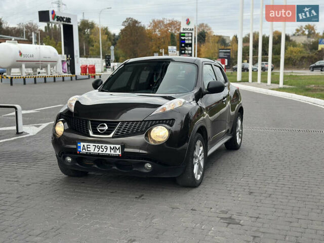 Коричневый Ниссан Жук, объемом двигателя 1.6 л и пробегом 162 тыс. км за 8600 $, фото 1 на Automoto.ua