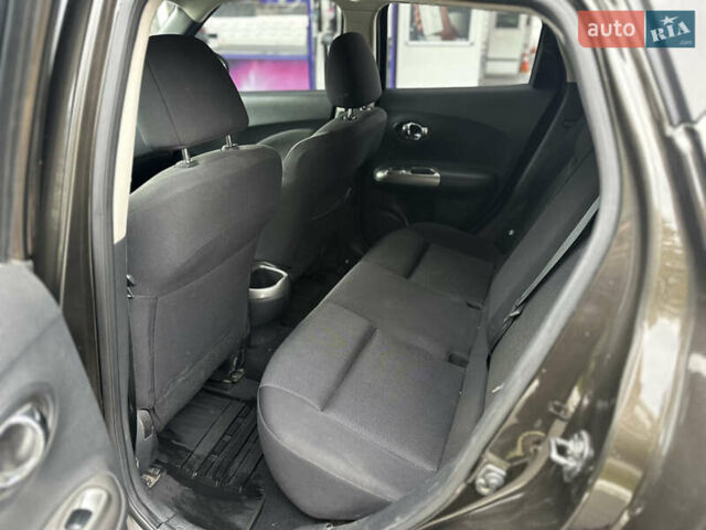 Коричневый Ниссан Жук, объемом двигателя 1.6 л и пробегом 162 тыс. км за 8600 $, фото 6 на Automoto.ua