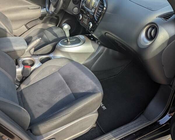 Коричневый Ниссан Жук, объемом двигателя 1.62 л и пробегом 140 тыс. км за 10900 $, фото 17 на Automoto.ua