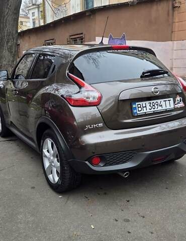 Коричневый Ниссан Жук, объемом двигателя 1.6 л и пробегом 46 тыс. км за 15700 $, фото 5 на Automoto.ua