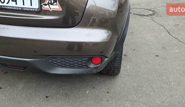 Коричневый Ниссан Жук, объемом двигателя 1.6 л и пробегом 46 тыс. км за 15700 $, фото 6 на Automoto.ua