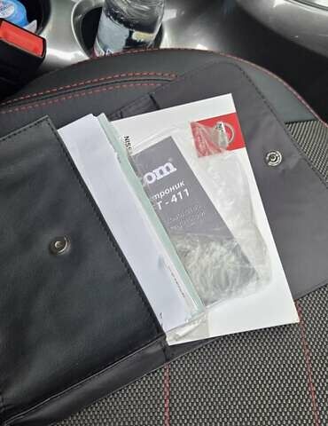 Коричневый Ниссан Жук, объемом двигателя 1.6 л и пробегом 46 тыс. км за 15700 $, фото 12 на Automoto.ua