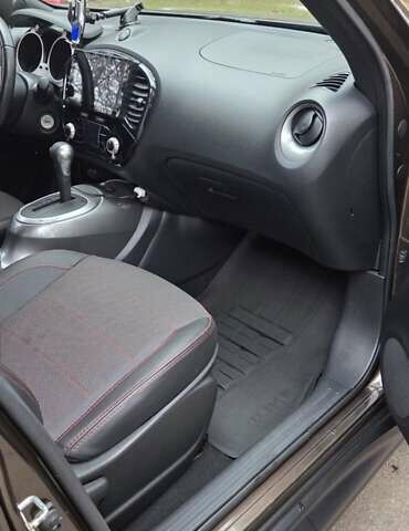 Коричневый Ниссан Жук, объемом двигателя 1.6 л и пробегом 46 тыс. км за 15700 $, фото 10 на Automoto.ua