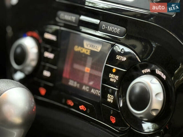 Коричневый Ниссан Жук, объемом двигателя 1.6 л и пробегом 85 тыс. км за 15700 $, фото 19 на Automoto.ua