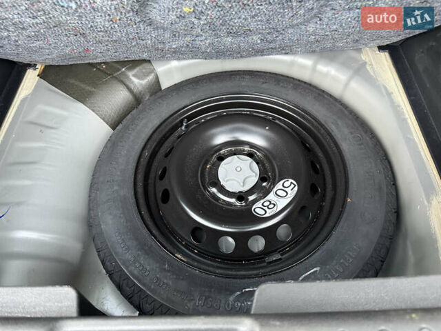 Коричневий Ніссан Жук, об'ємом двигуна 1.6 л та пробігом 85 тис. км за 15200 $, фото 22 на Automoto.ua