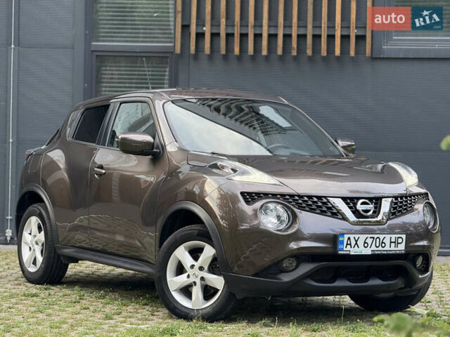 Коричневый Ниссан Жук, объемом двигателя 1.6 л и пробегом 85 тыс. км за 15700 $, фото 1 на Automoto.ua