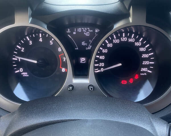 Коричневий Ніссан Жук, об'ємом двигуна 1.6 л та пробігом 118 тис. км за 13500 $, фото 10 на Automoto.ua