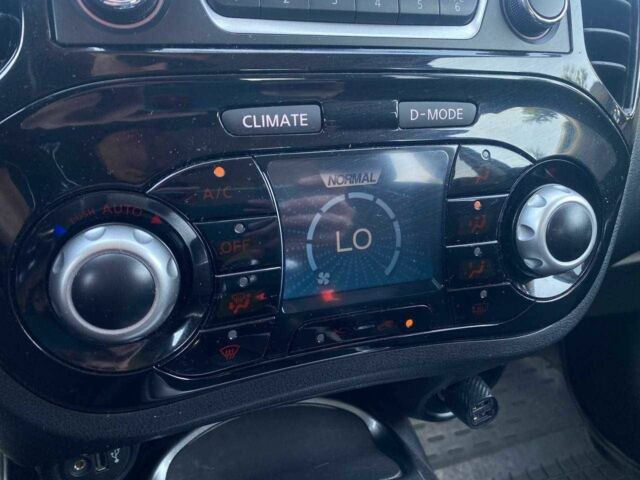 Коричневый Ниссан Жук, объемом двигателя 1.6 л и пробегом 80 тыс. км за 13990 $, фото 19 на Automoto.ua