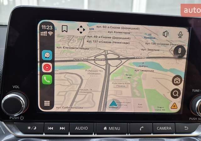 Коричневый Ниссан Жук, объемом двигателя 1 л и пробегом 50 тыс. км за 19500 $, фото 19 на Automoto.ua