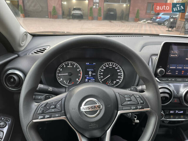 Коричневий Ніссан Жук, об'ємом двигуна 1 л та пробігом 50 тис. км за 19900 $, фото 8 на Automoto.ua