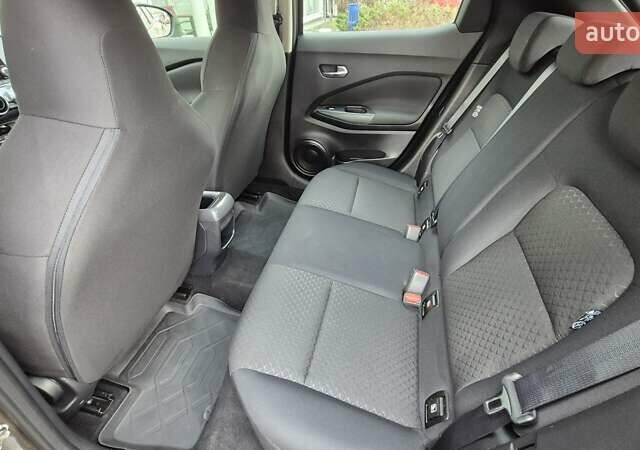 Коричневый Ниссан Жук, объемом двигателя 1 л и пробегом 50 тыс. км за 19500 $, фото 12 на Automoto.ua