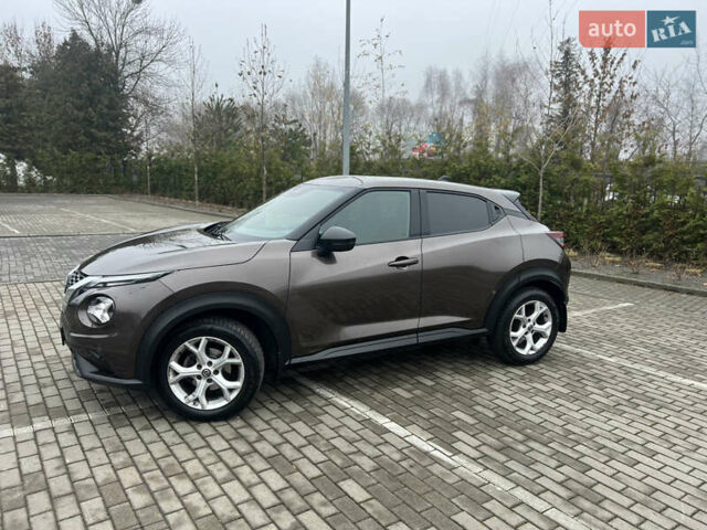 Коричневый Ниссан Жук, объемом двигателя 1 л и пробегом 34 тыс. км за 21000 $, фото 1 на Automoto.ua