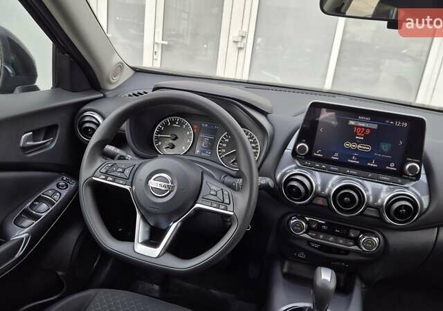 Коричневый Ниссан Жук, объемом двигателя 1 л и пробегом 50 тыс. км за 19500 $, фото 9 на Automoto.ua