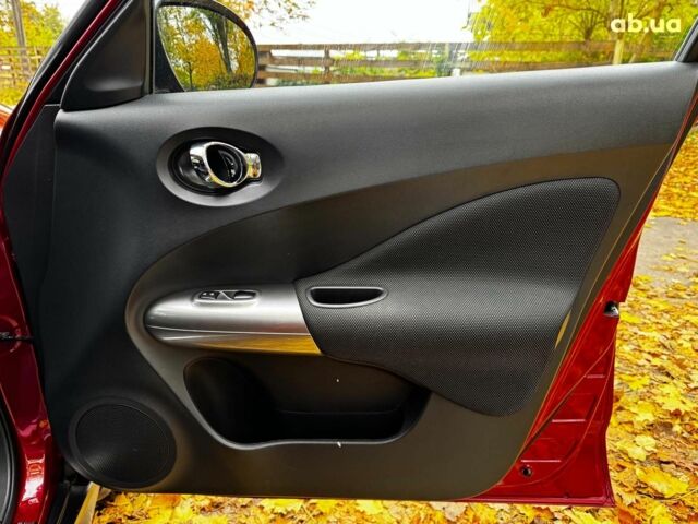 Красный Ниссан Жук, объемом двигателя 1.6 л и пробегом 131 тыс. км за 9990 $, фото 24 на Automoto.ua