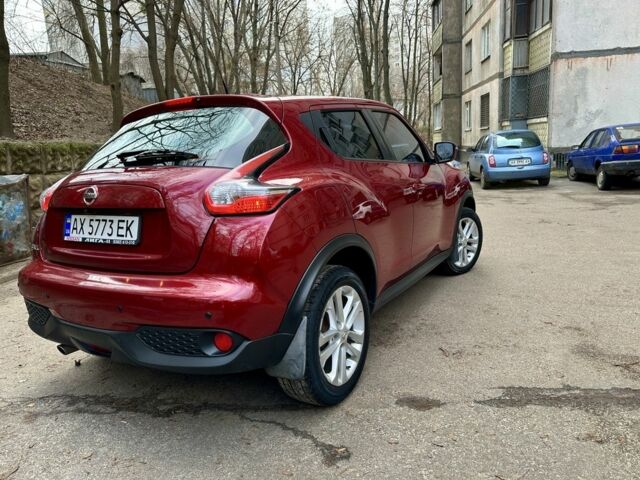 Червоний Ніссан Жук, об'ємом двигуна 1.6 л та пробігом 97 тис. км за 12000 $, фото 2 на Automoto.ua