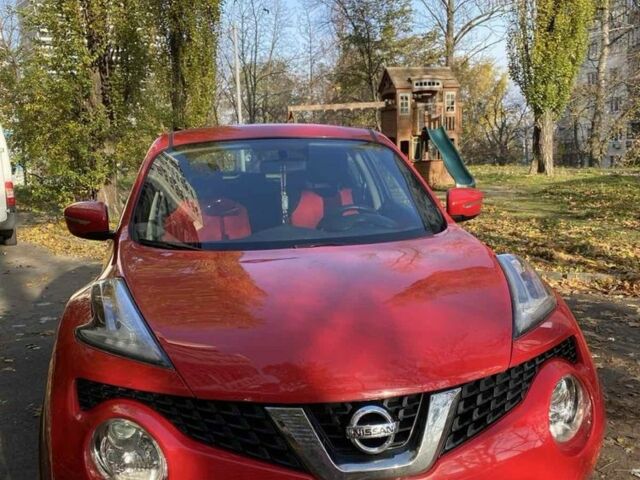 Красный Ниссан Жук, объемом двигателя 1.6 л и пробегом 42 тыс. км за 15000 $, фото 1 на Automoto.ua
