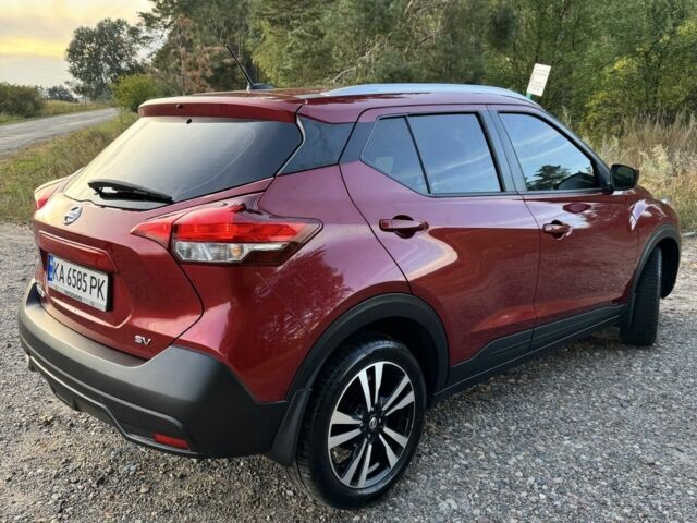 Красный Ниссан Жук, объемом двигателя 1.6 л и пробегом 82 тыс. км за 14700 $, фото 1 на Automoto.ua