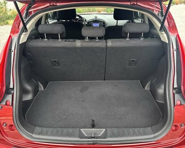 Красный Ниссан Жук, объемом двигателя 1.6 л и пробегом 98 тыс. км за 9988 $, фото 41 на Automoto.ua