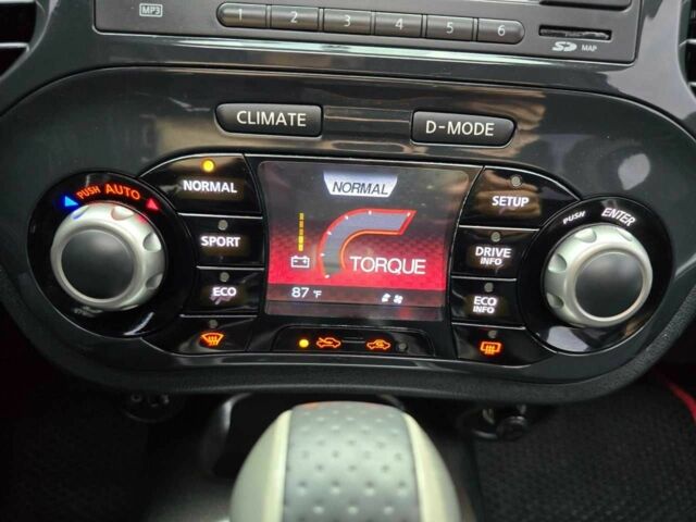 Красный Ниссан Жук, объемом двигателя 1.6 л и пробегом 216 тыс. км за 9499 $, фото 19 на Automoto.ua