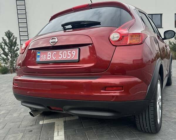 Красный Ниссан Жук, объемом двигателя 1.6 л и пробегом 98 тыс. км за 9988 $, фото 13 на Automoto.ua